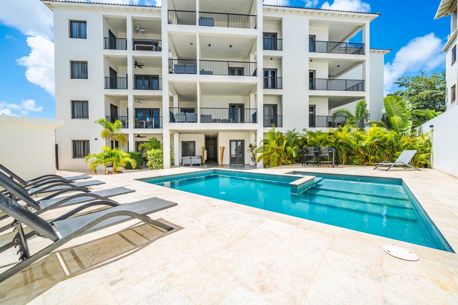 Bonaire Beach Apartment 11