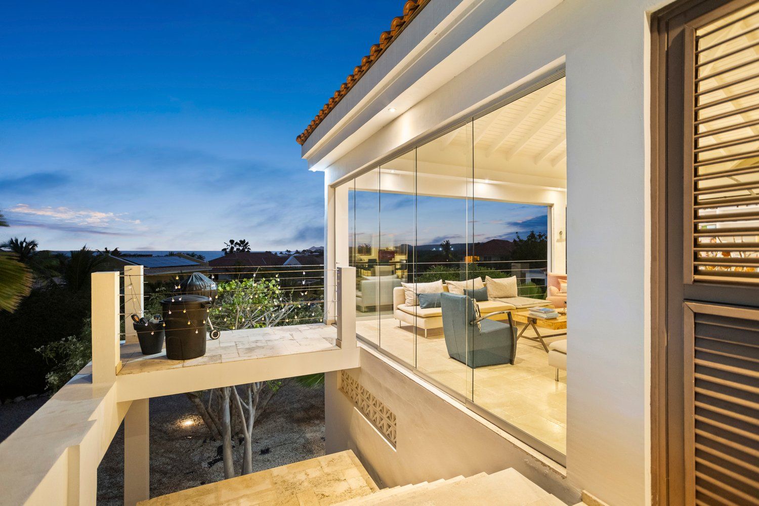 Sabadeco Crown Shore 62