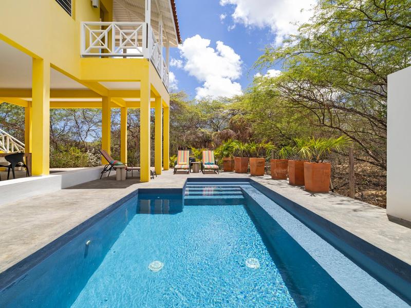 Yellow Garden 15 – Apartment in Kunuku Area