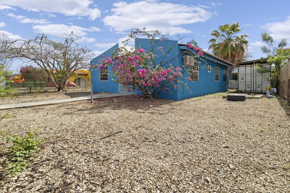 House in Bonaire — photo 2