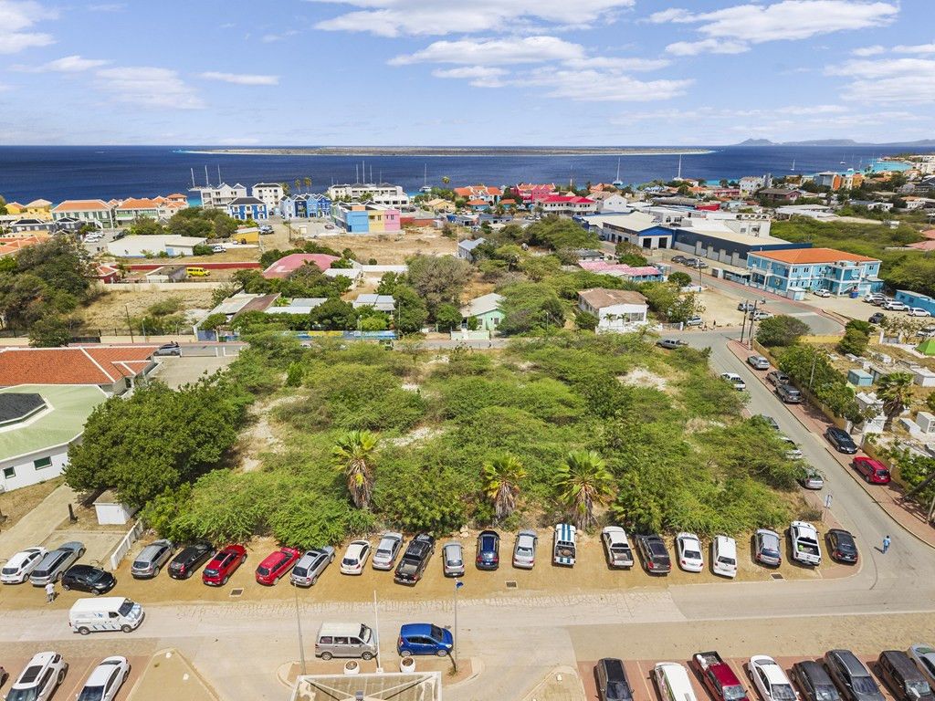 Commercial in Bonaire — photo 3