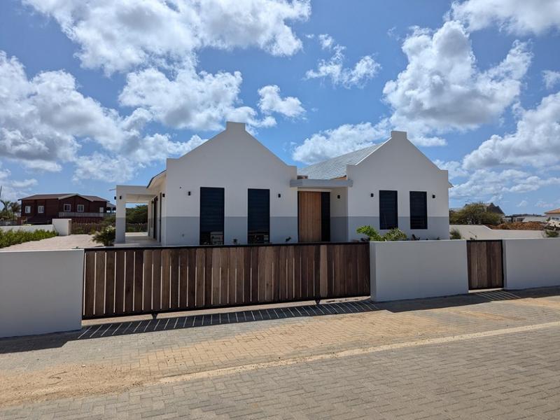 Vista Royal 73 – Villa in Nikiboko