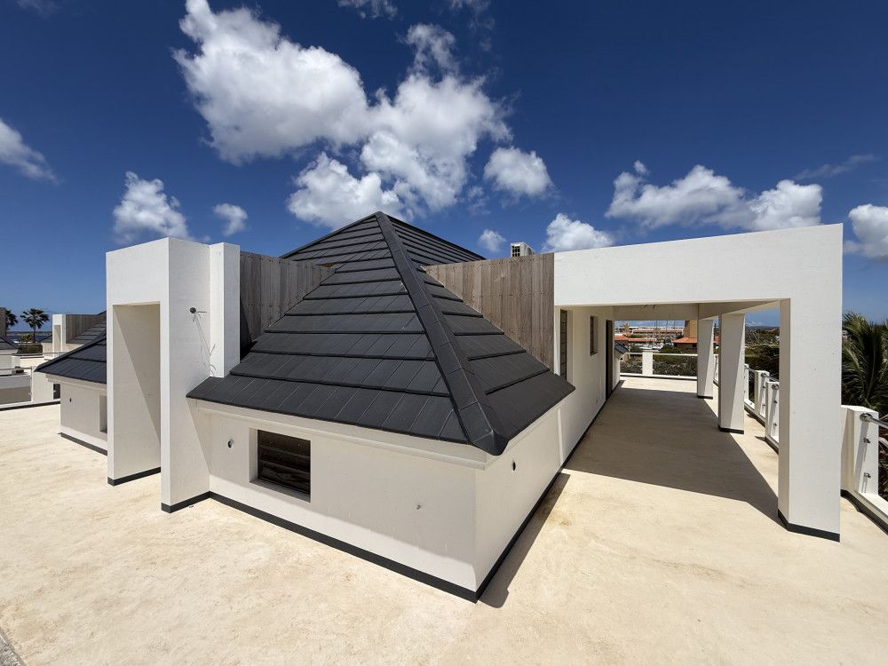 Yacht Residence Apartments Penthouse B13