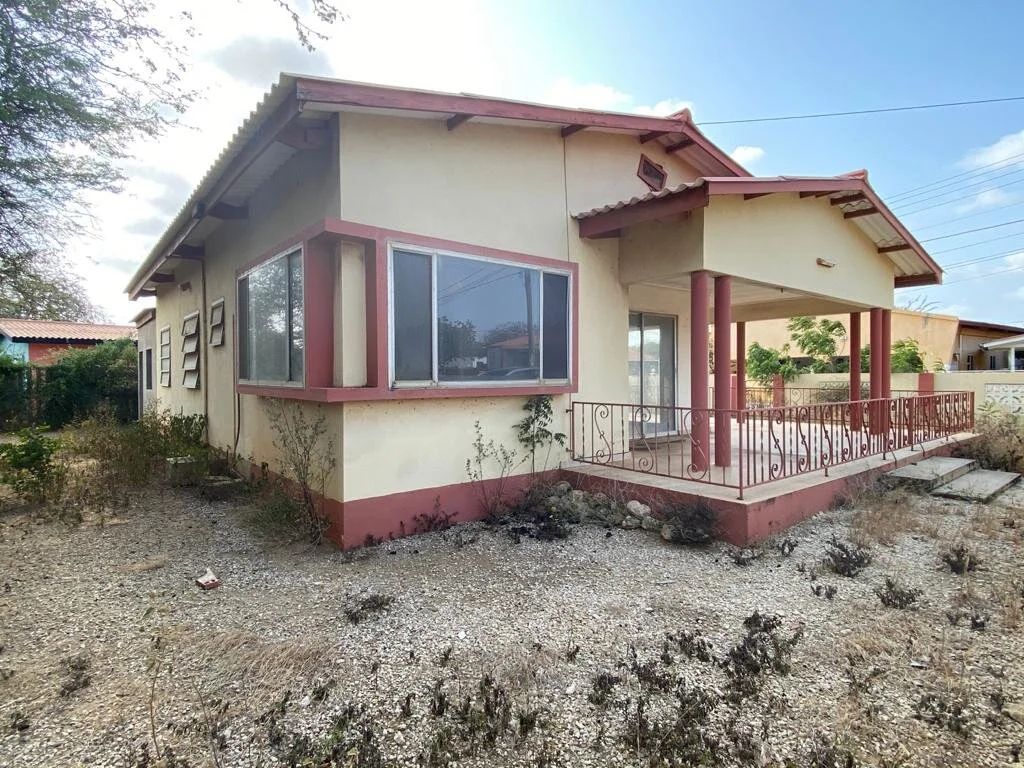 House in Bonaire — photo 2