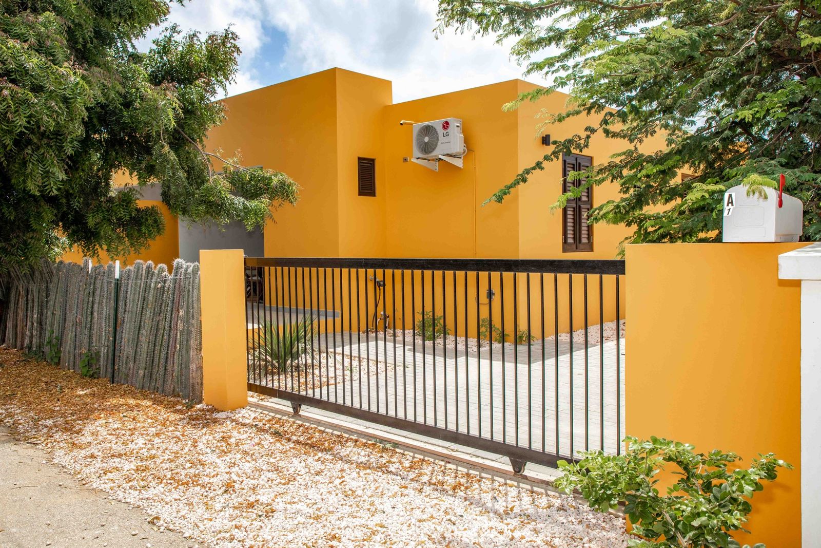 House in Antriol — photo 5