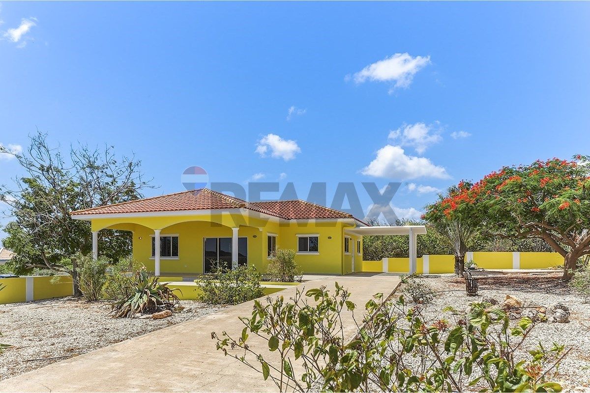 3-bedroom villa for sale in Sabadeco Crowns, Bonaire