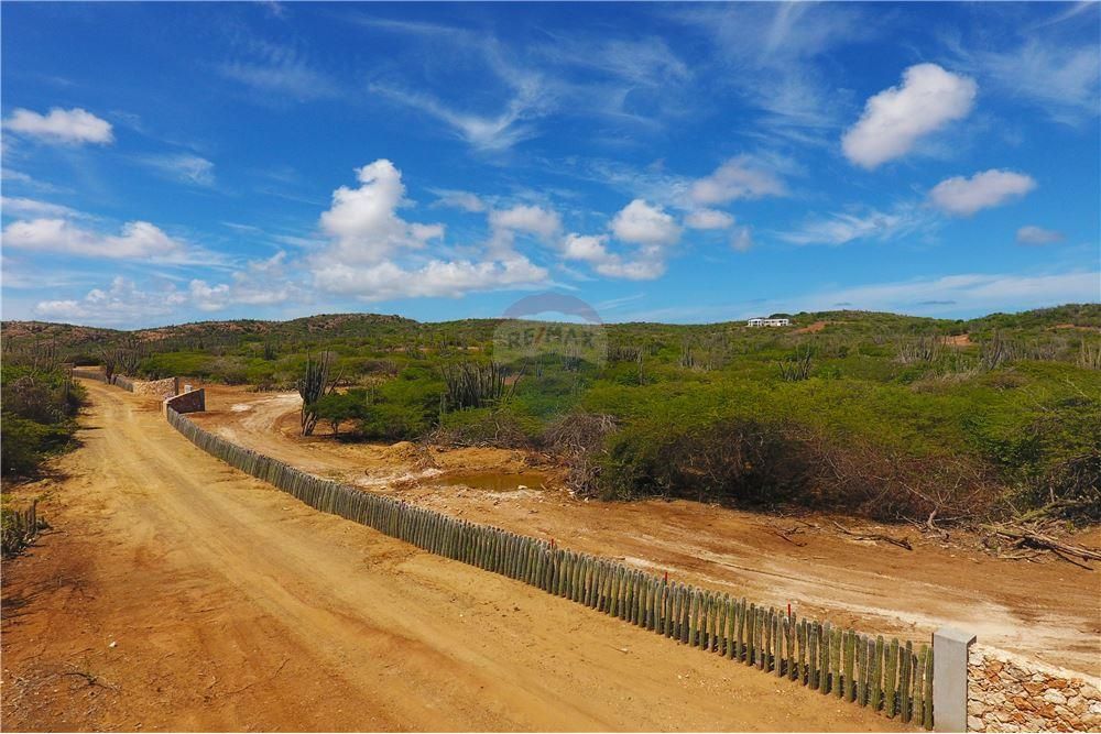 Lot in Kunuku Area — photo 4