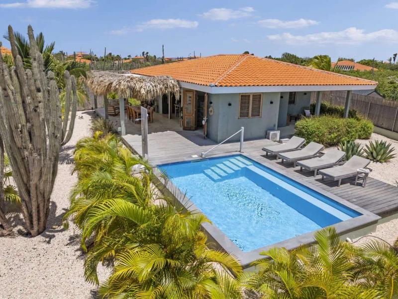 Sabal Palm 118 – House in Sabal Palm